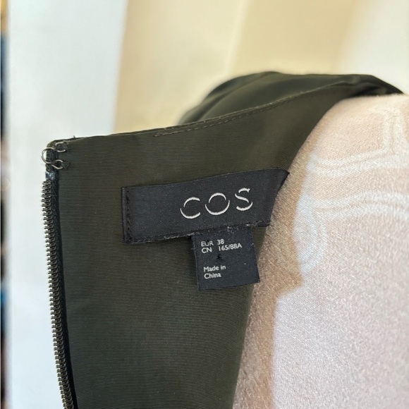 COS Women's Green Puff Sleeve Knee Length Dress Size 38 - Picture 3 of 5